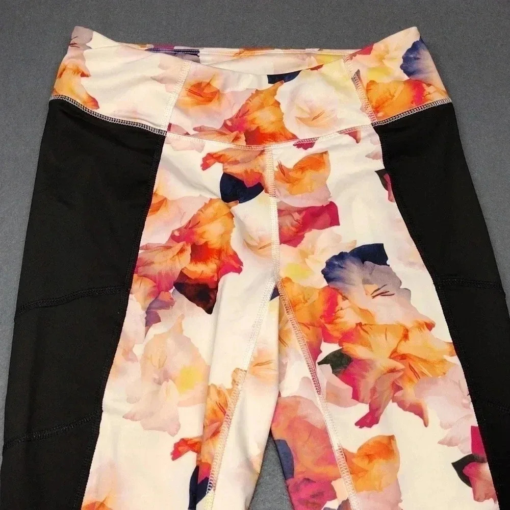 White House Black Market Leggings - Picture 4 of 15